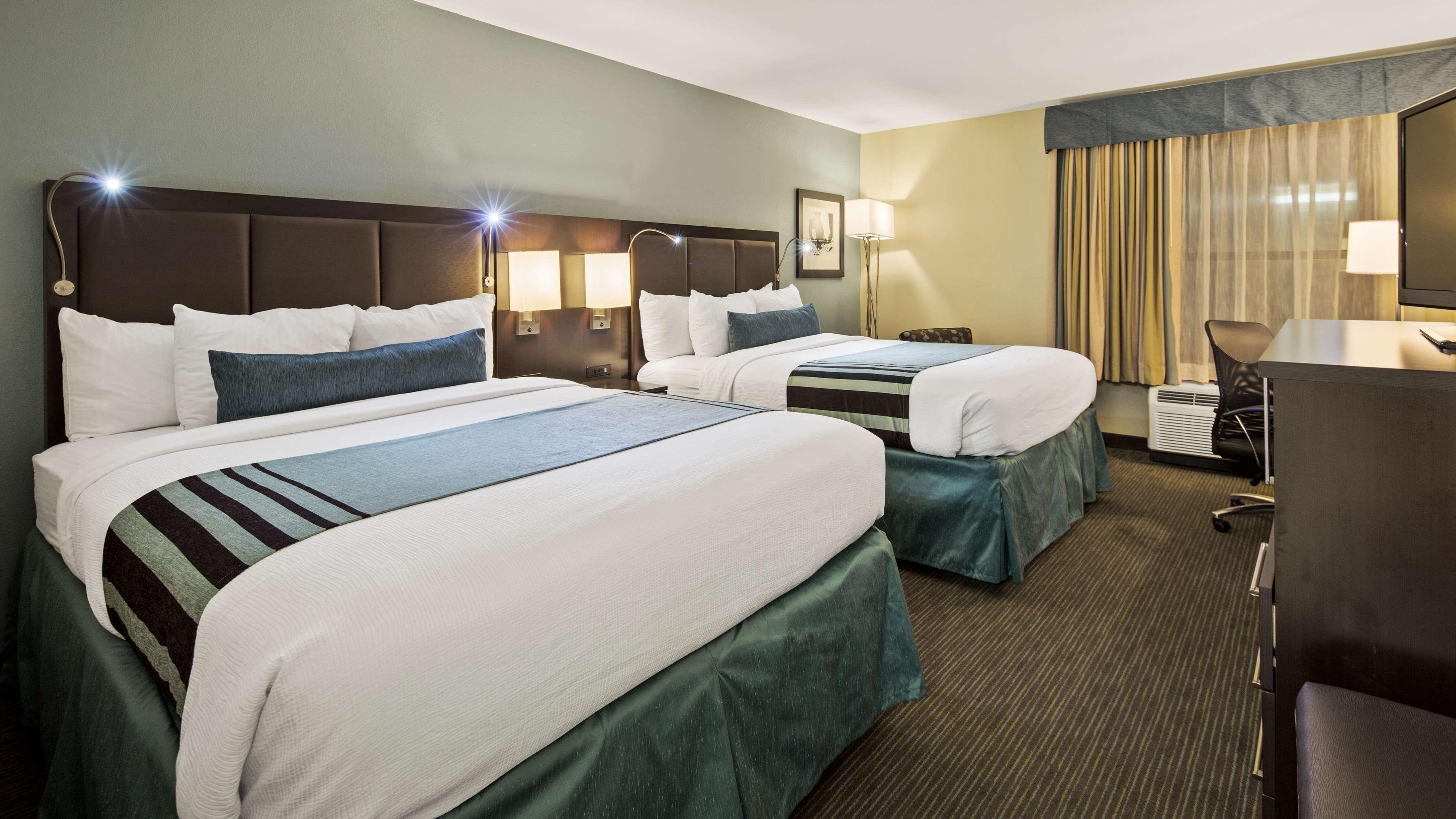Best Western Plus Tallahassee North Hotel Exterior photo